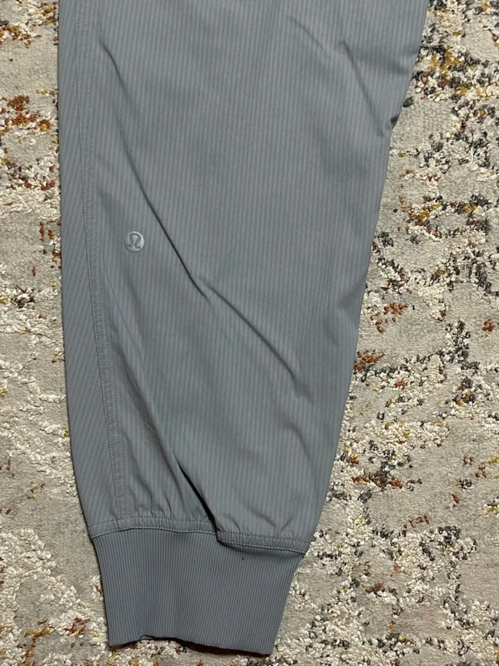 lululemon athletica Light Gray Drawstring Joggers